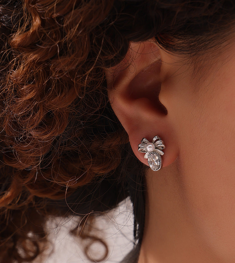 Elegant Lace Bow Stud Earrings with Zircon Detail