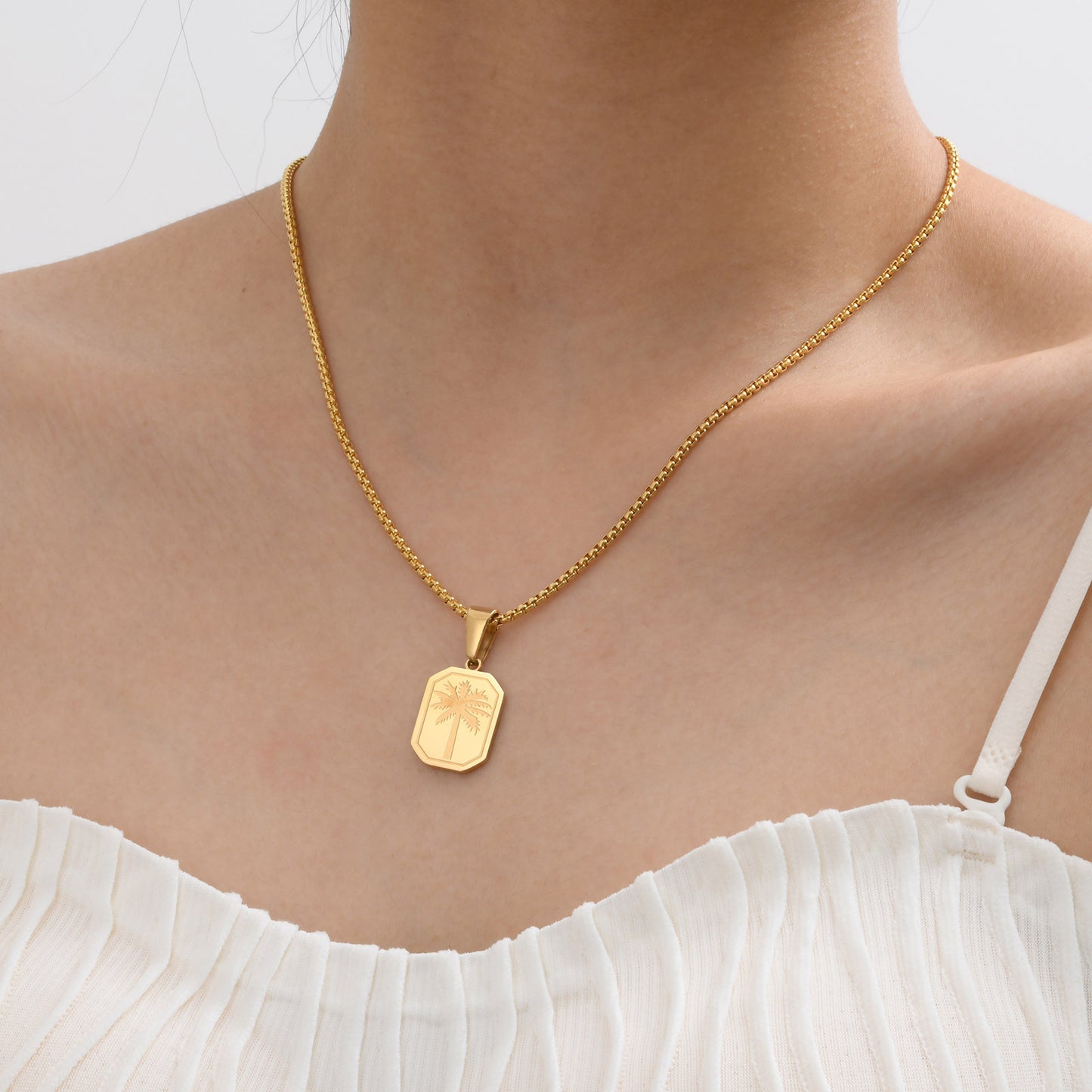 Jewelry Stainless Steel Corroded Palm Tree Pendant Necklace