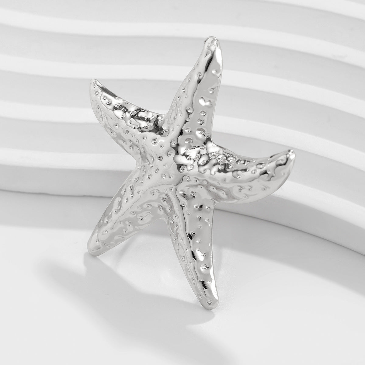 Planderful Vienna Verve Ring – Adjustable Beach-Inspired Design with Starfish and Pearl Accents
