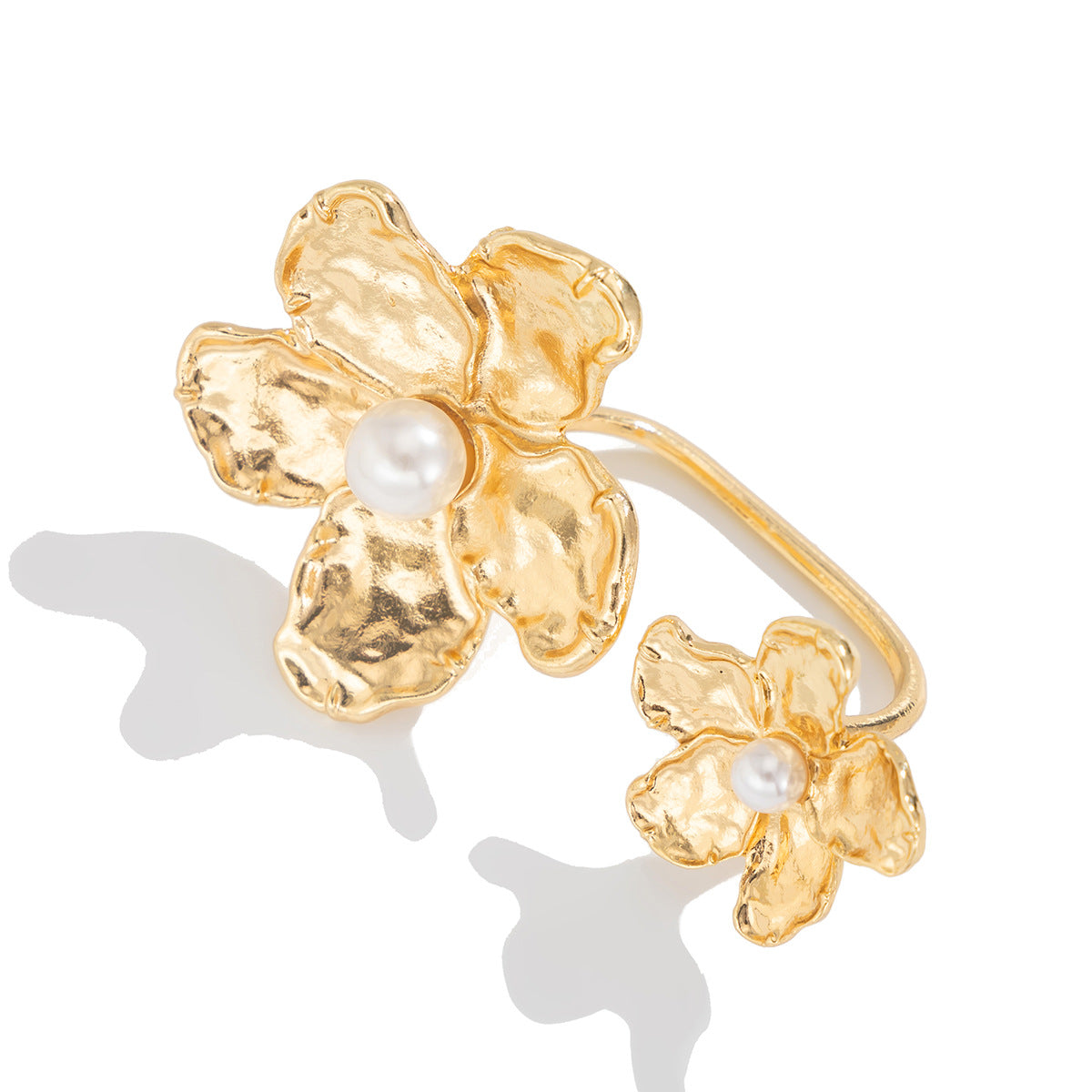 Planderful Vienna Verve Ring – Exaggerated Floral Design with Imitation Pearls