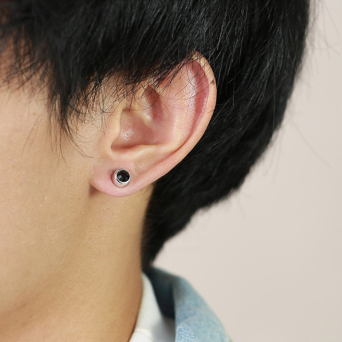 Zircon Single Stud Earring — Clear or Black