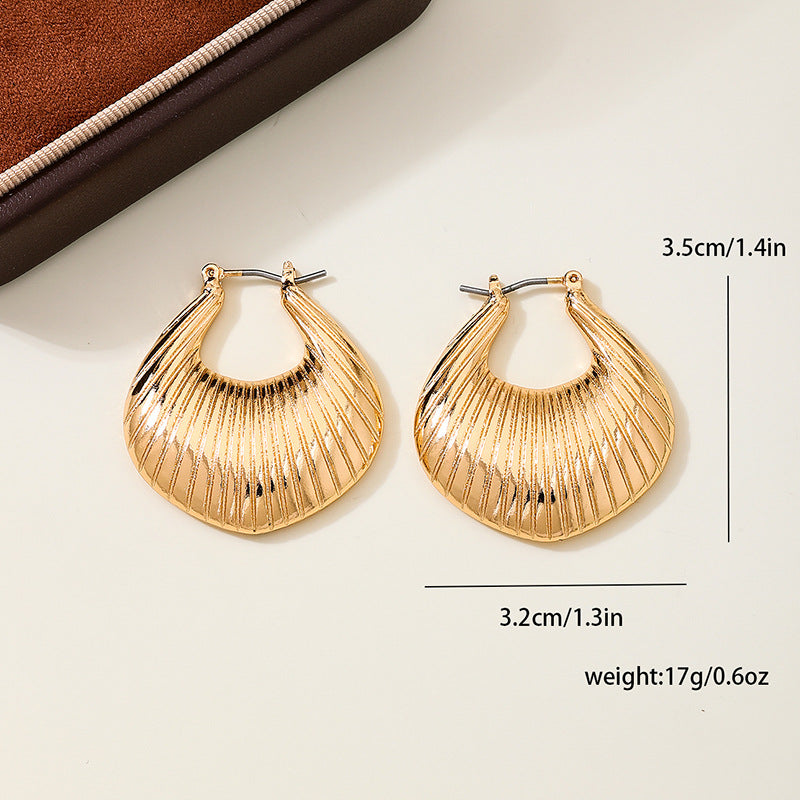 Planderful Vienna Verve Earrings – Retro Metal Chubby Design