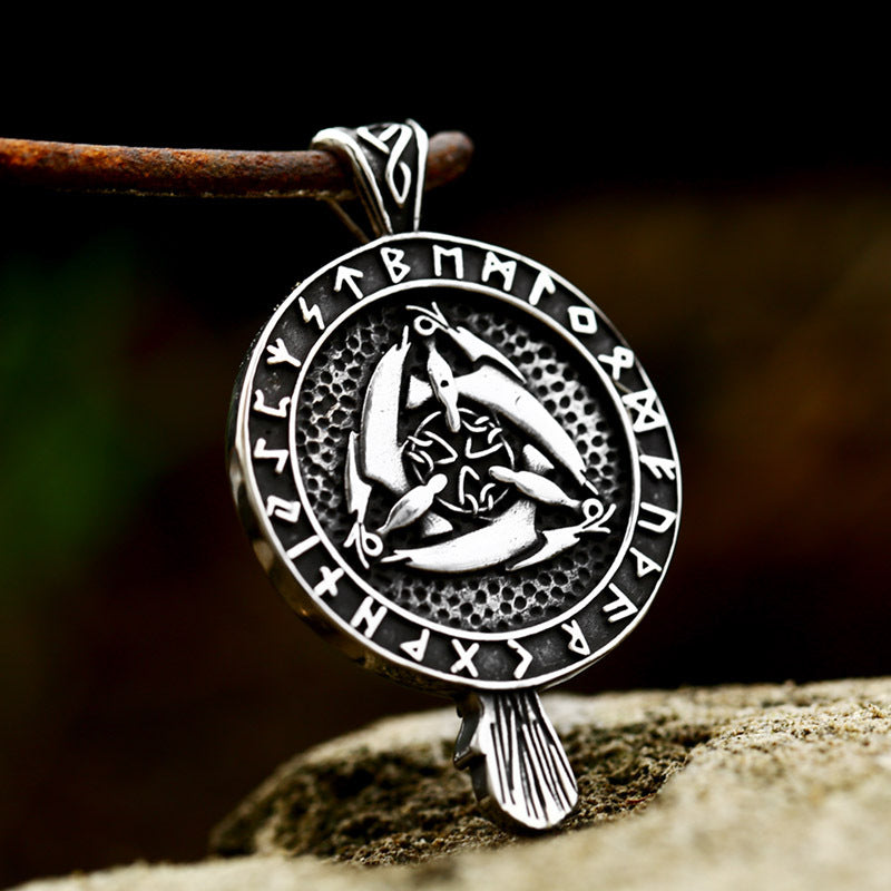 Nordic Mythology Viking Celtic Knot Titanium Steel Pendant – Stainless Steel Crow Pendant Necklace