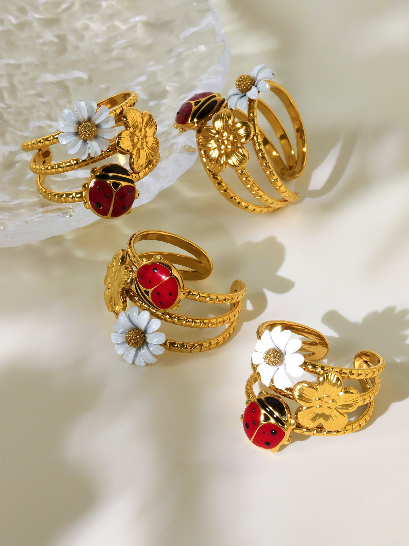 Planderful Hollow Oil Drop Zircon Daisy Ladybug Ladies Ring