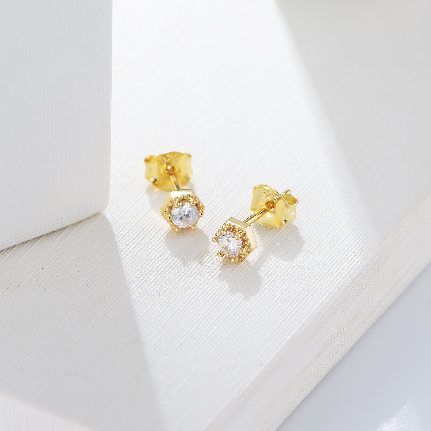 S925 Sterling Silver Versatile Geometric Hexagonal Single Zircon Stud Earrings Silver Jewelry