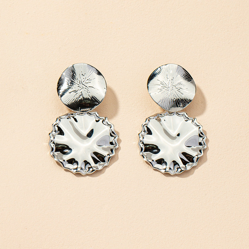 Exaggerated Retro Fashion Metal Earrings - Vienna Verve Collection