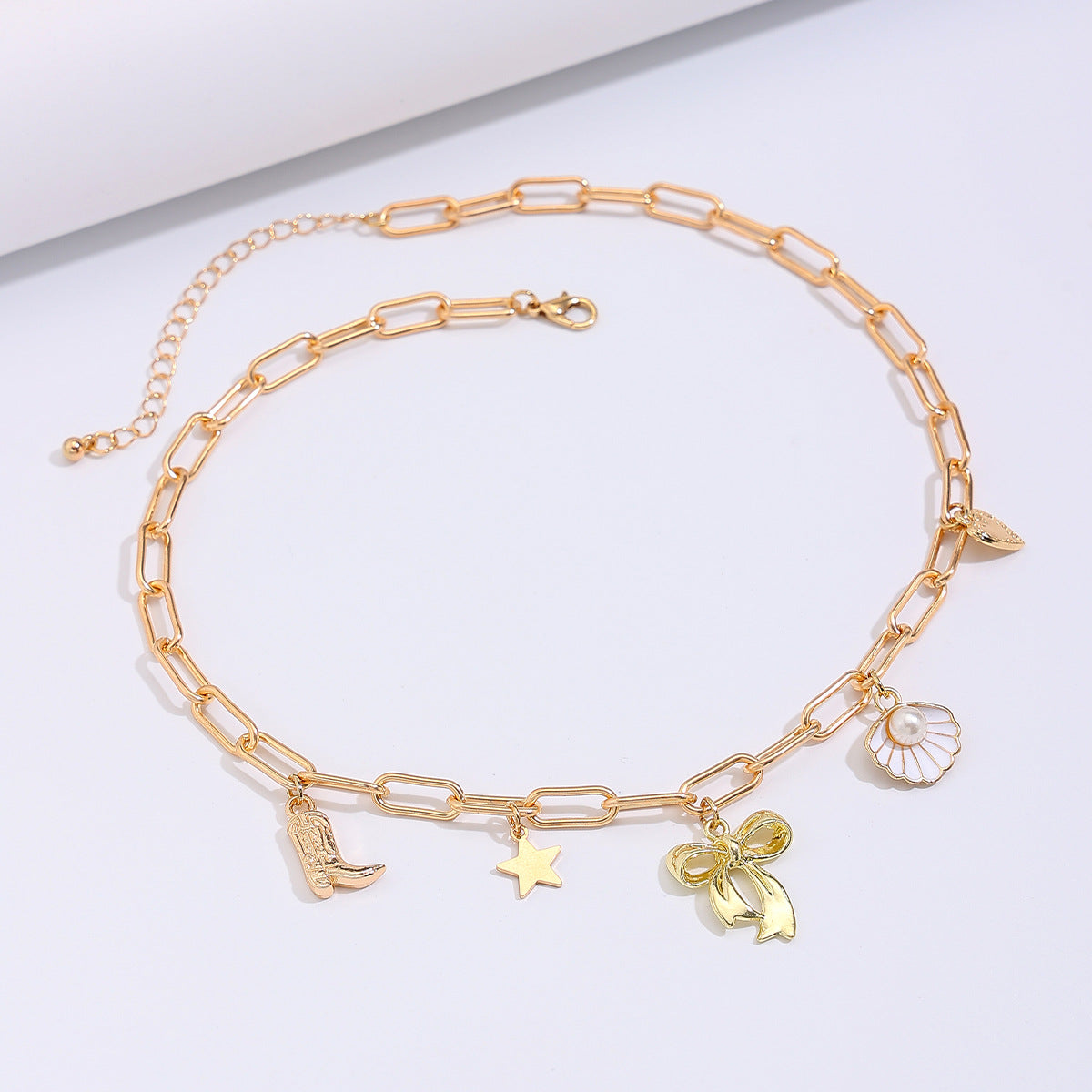 Planderful Vienna Verve Necklace – Elegant Imitation Pearl Fringe Design