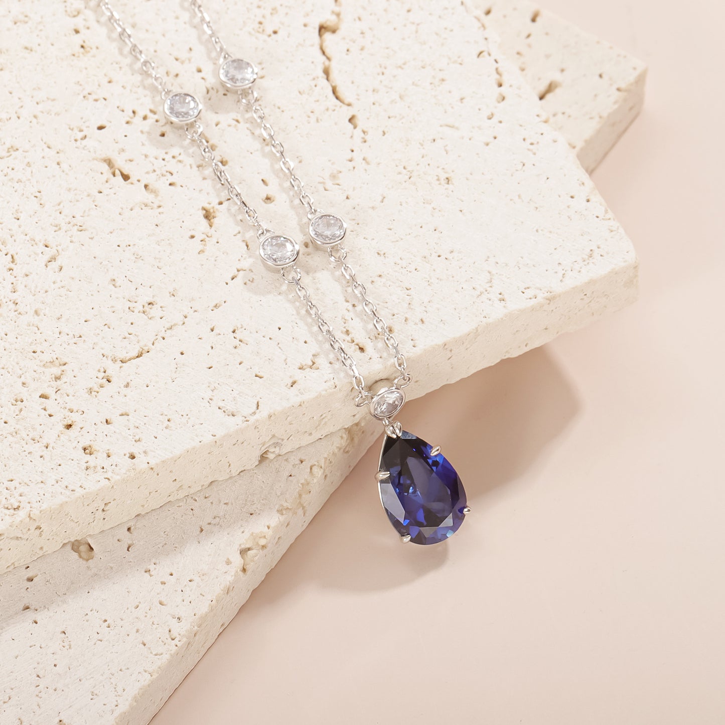 Design Chain S925 Sterling Silver Royal Blue Sapphire Necklace