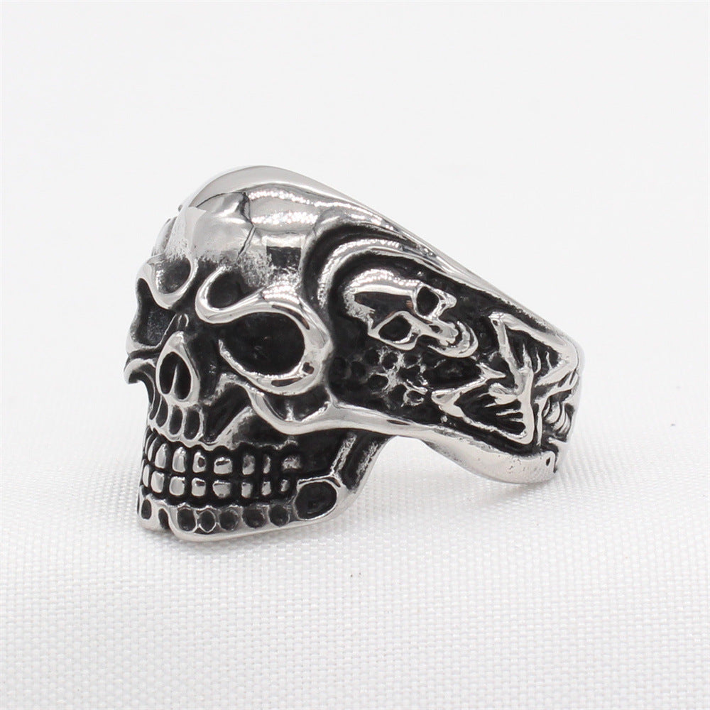 Planderful Everyday Genie – European and American Personalized Retro Skull Men's Titanium Steel Ring