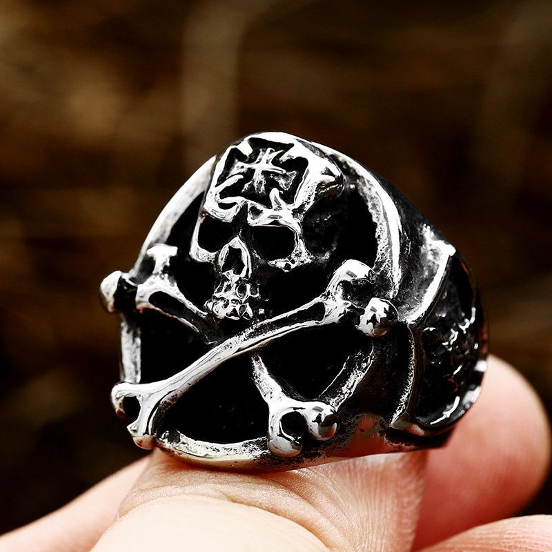 Titanium Steel Skull Bone Ring for Men - Retro Cross-Border Wholesale Domineering Design