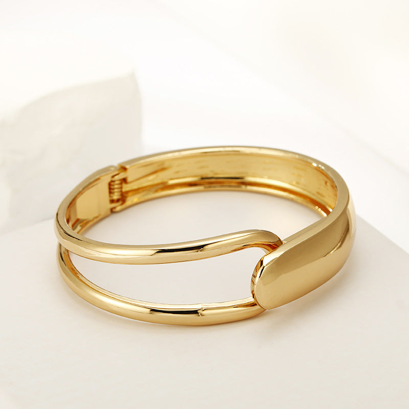Windswept Open Bangle - Vienna Verve Collection