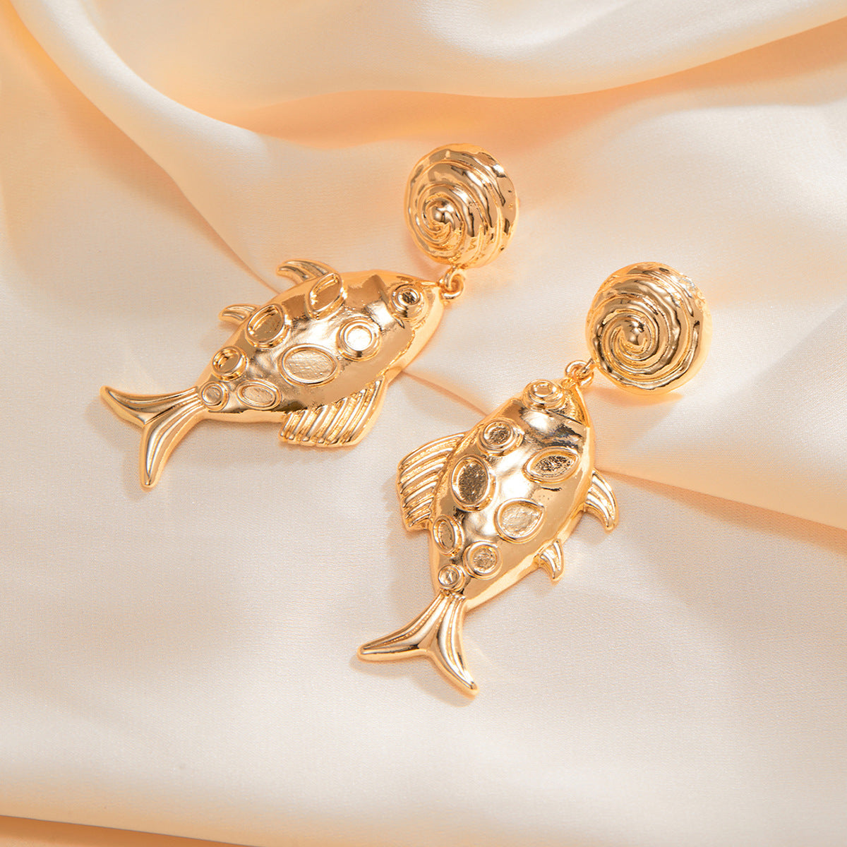 Planderful Vienna Verve Fish Pendant Earrings – Unique Marine-Inspired Design