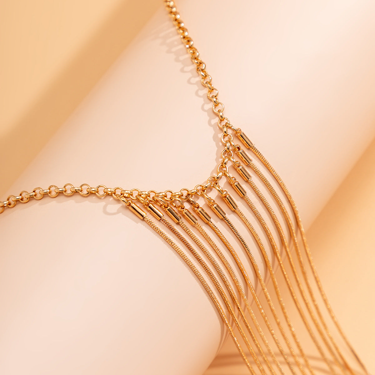 European and American Multi-Layer Snake Bone Chain Necklace