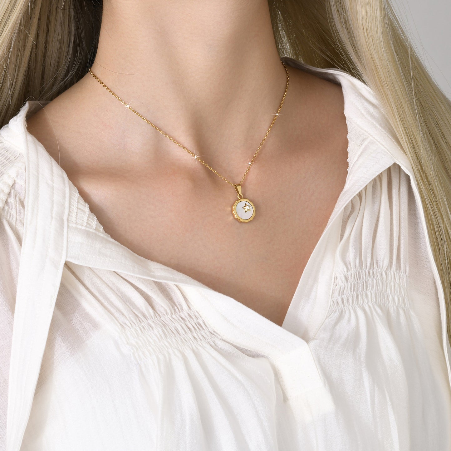 Stainless Steel Necklace Wholesale Shell Pentagram Pendant Gold