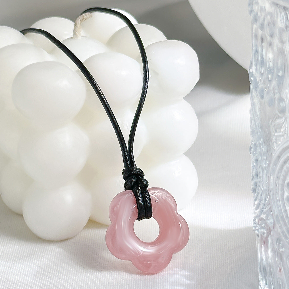 Pastoral Flower Pendant Necklace - Vienna Verve Collection