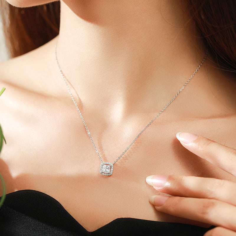 Luxurious Sterling Silver Zircon Necklace Inspired by Japan and South Korea
