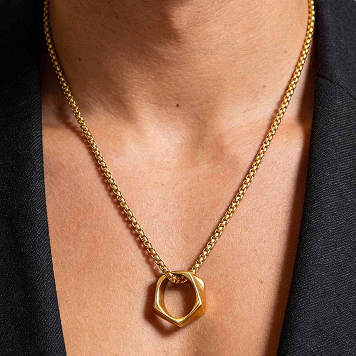 Cold Wind Stainless Steel Design Geometric Mobius Ring Pendant
