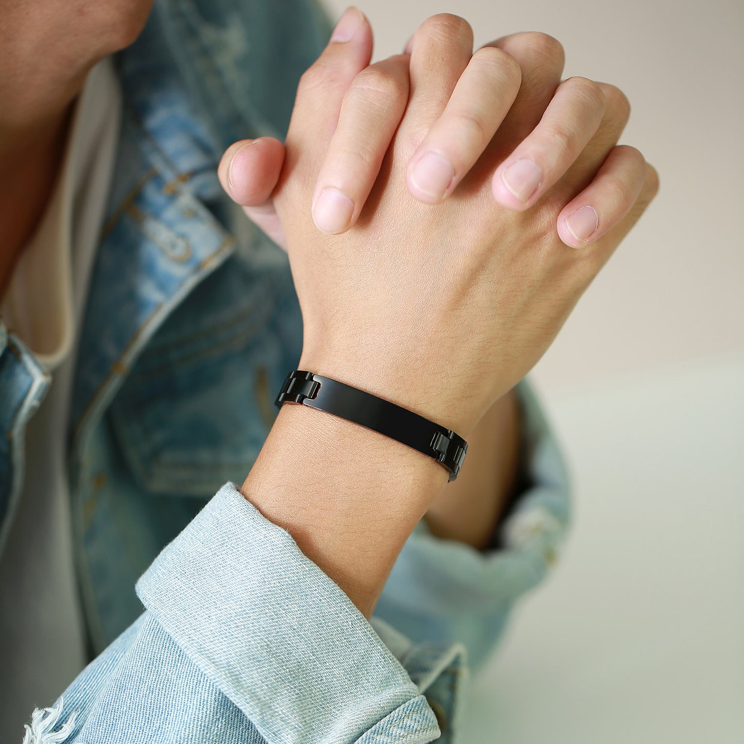 Stainless Steel Bent Watch with Bracelet Black Neutral Jewelry Buckle for Men