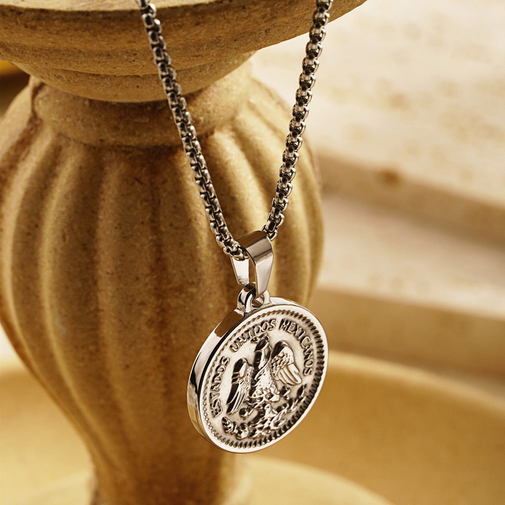 1. Planderful Stainless Steel Coin Pendant Necklace Gold Tone Unisex Gift For Couples And Lovers