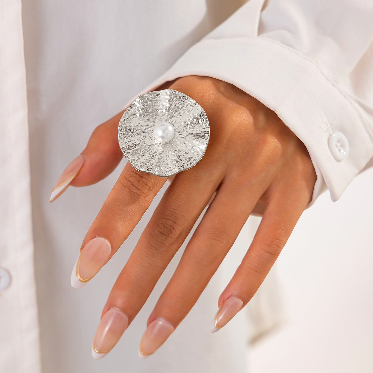 European and American ins exaggerated texture stacking open ring female, simple geometric imitation pearl lotus leaf flower hand jewelry