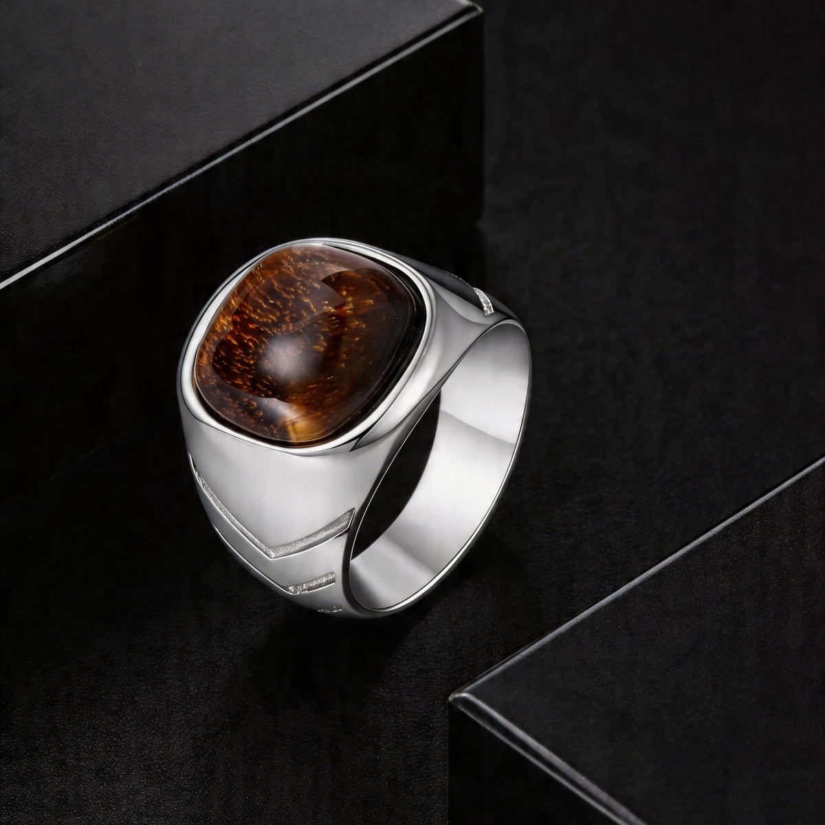 Europe & The United States Hot-Selling Stainless Steel Egg-Shaped Tiger's Eye Stone Ring
