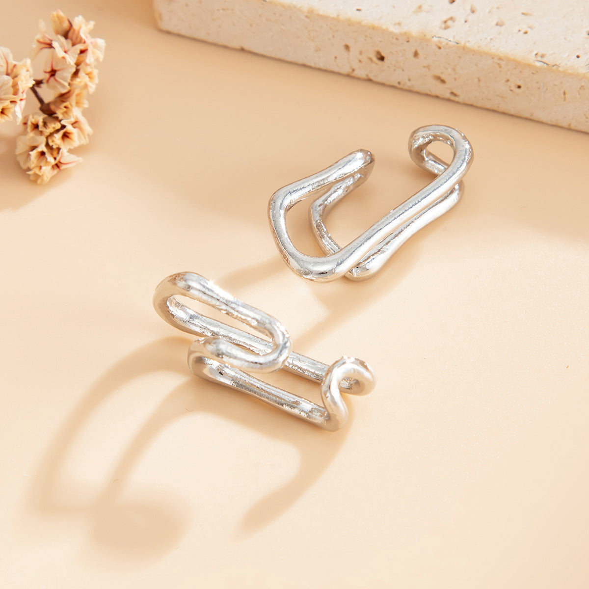 Planderful Vienna Verve C Shaped Ear Clips Without Holes Geometric Statement Earrings for Minimalist Fashion Lovers