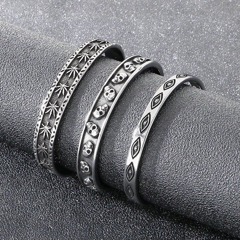 Dark Devil's Eye Bracelet – Punk Gothic Little Skull Single Row Maple Leaf Titanium