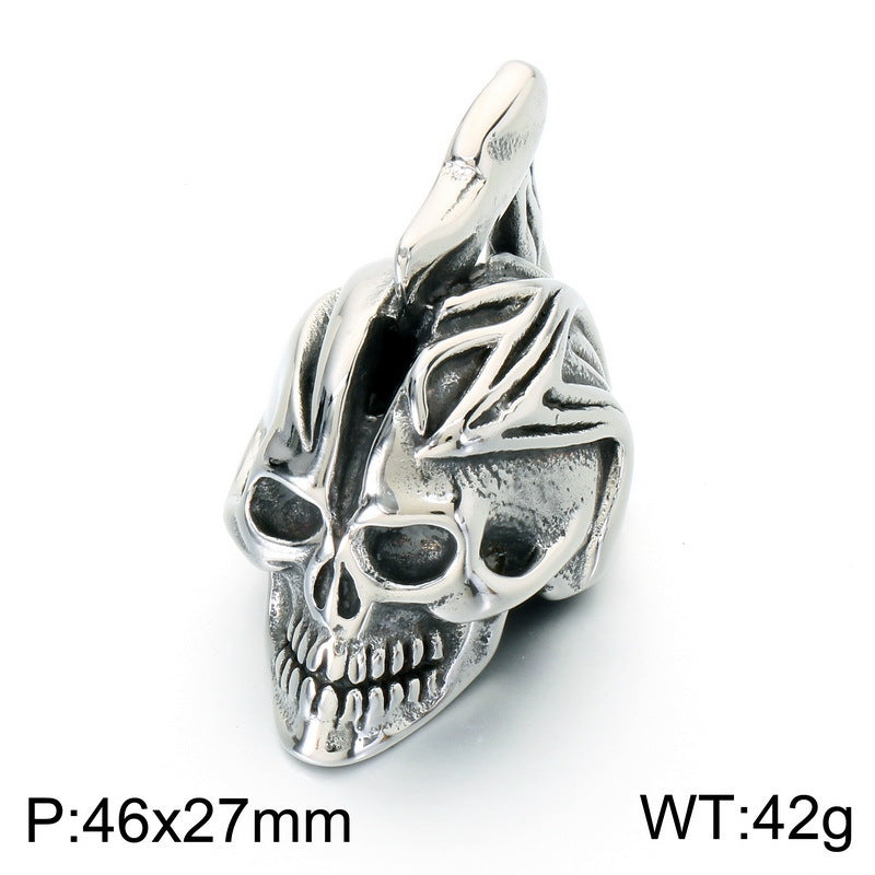 Viking Horn Helmet Pendant Zircon Blue Eyed Skull Pirate Skull Pendant Stainless Steel Necklace