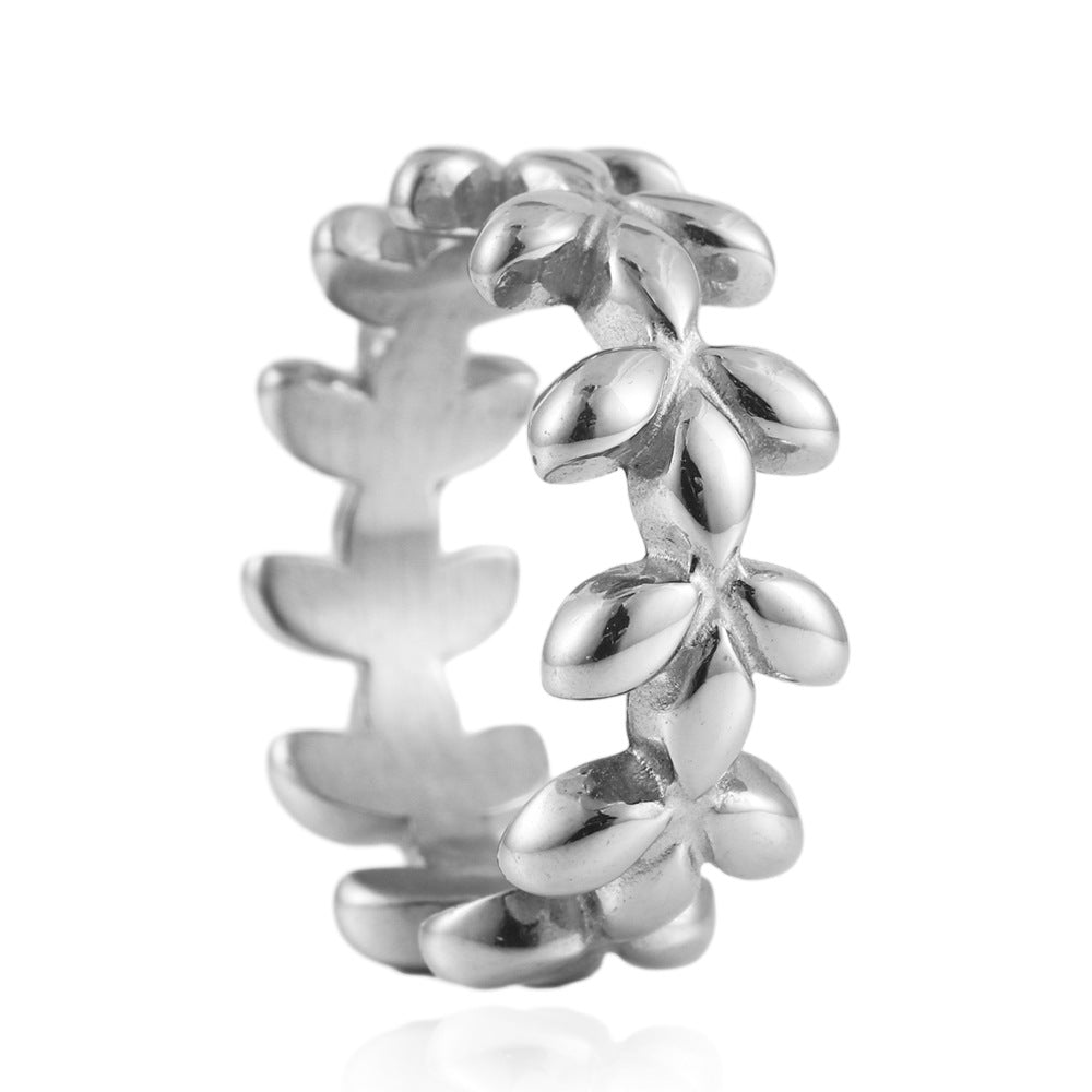 Titanium Steel Floral Wreath Ring - Unisex Fashion Accessory for Men and Women
