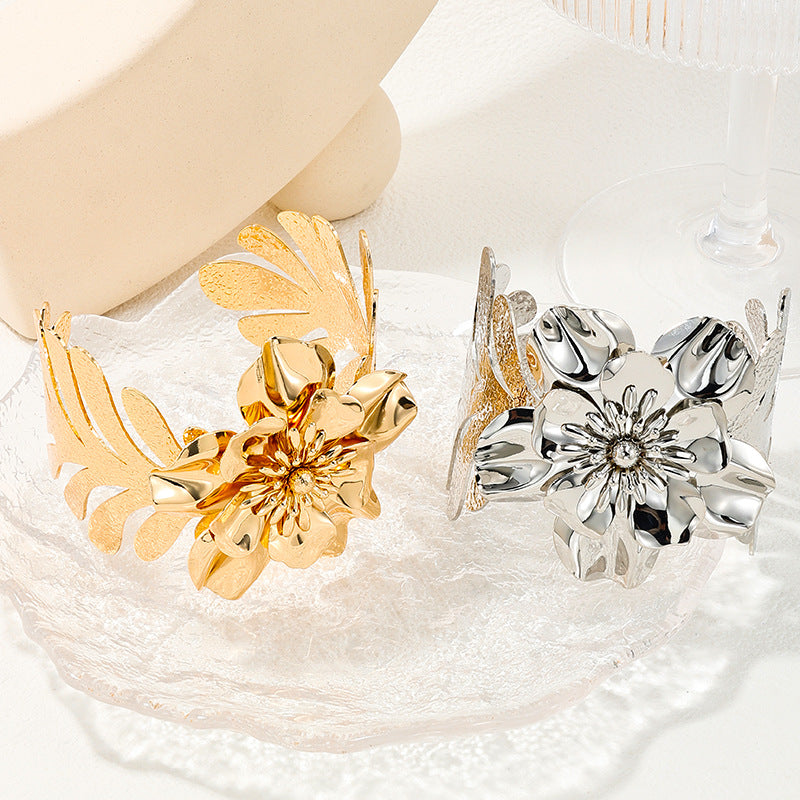 Circular Blossom Women's Bracelet French Vintage Leaf Handmade Jewelry Set