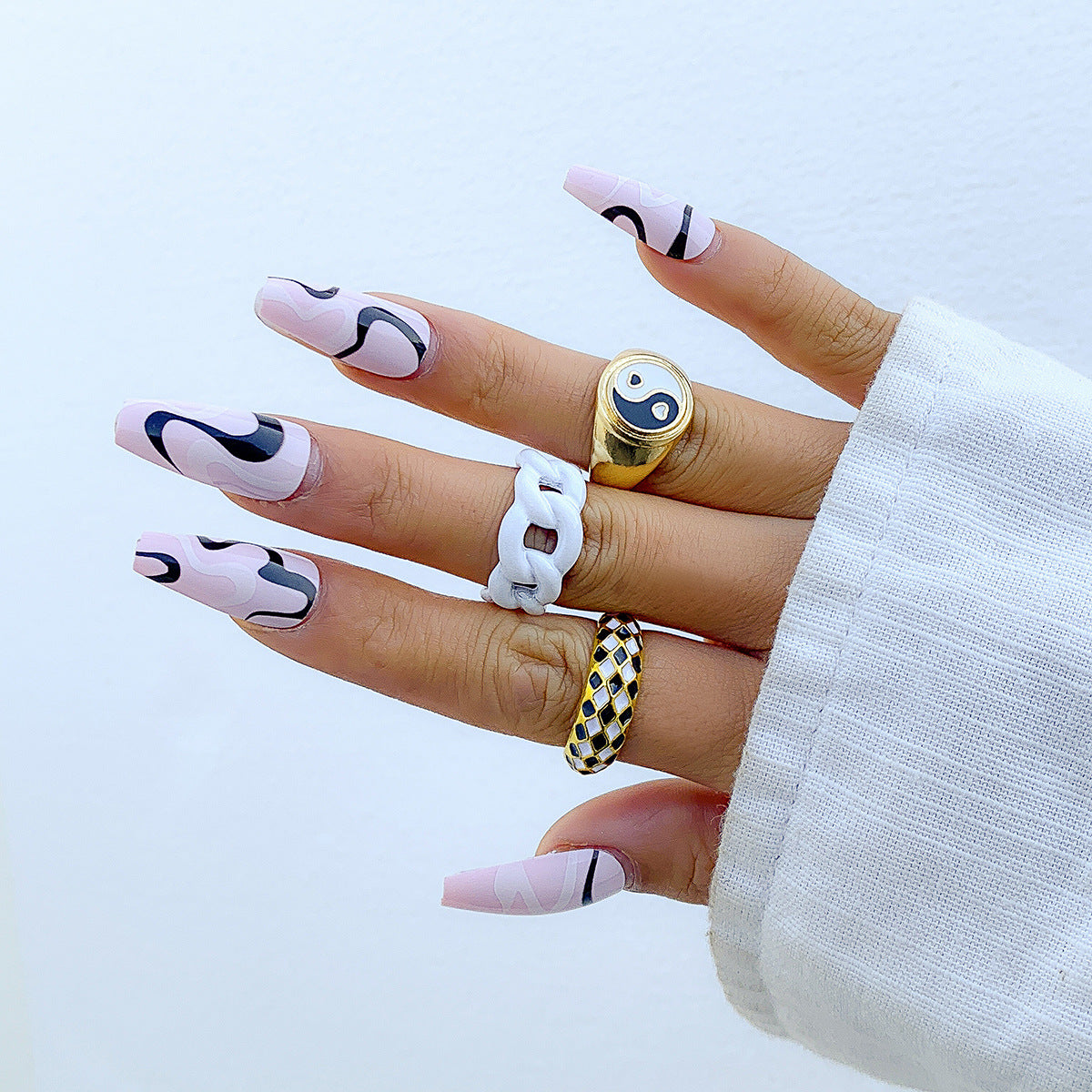 Innovative Vienna Verve Alloy Ring for Women with Adjustable Opening