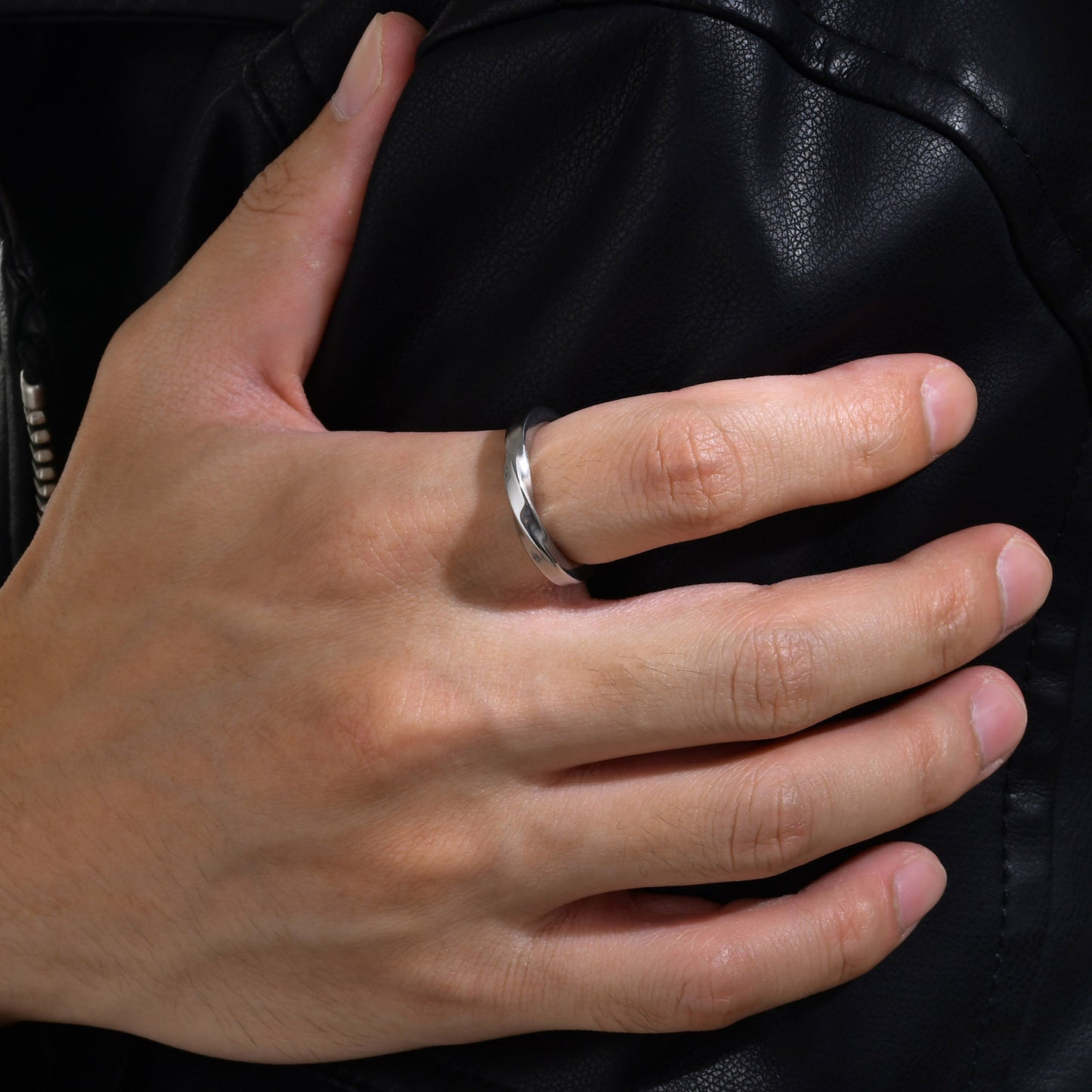 Stainless Steel Mobius Black Ring Simple Fashion Ring for Men