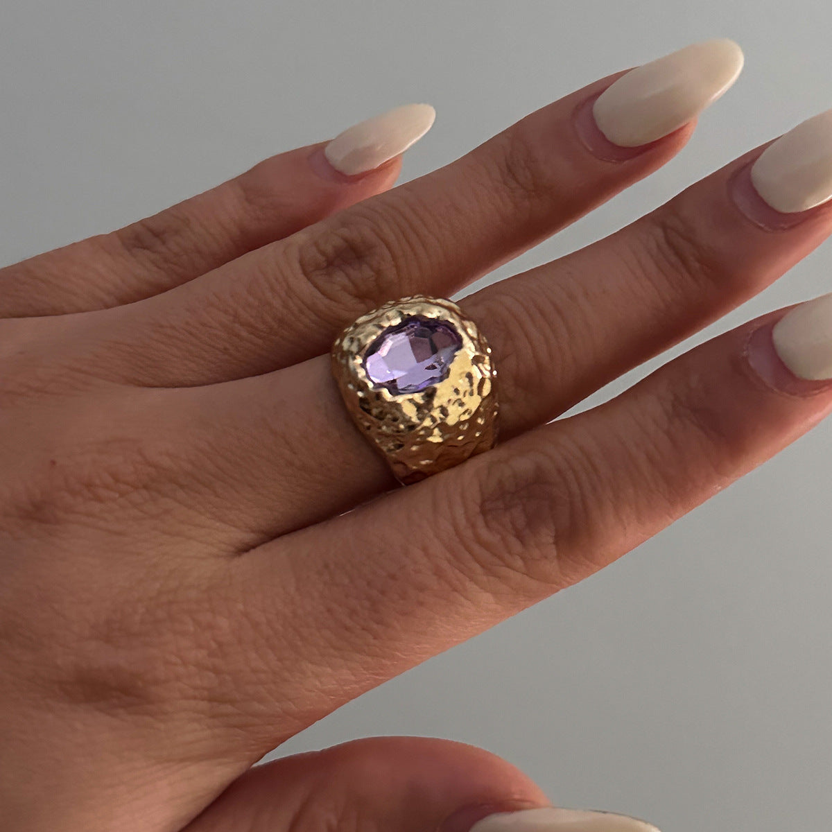 Planderful Vienna Verve Ring – Exaggerated Punk Geometric Design