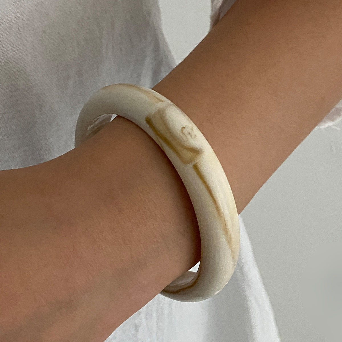 Elastic Exaggerated Acrylic Bracelet Wavy Ring Geometric Bracelet