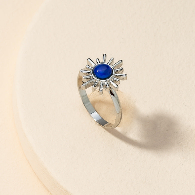European and American Inspired Alloy Sunflower Ring - Vienna Verve Collection