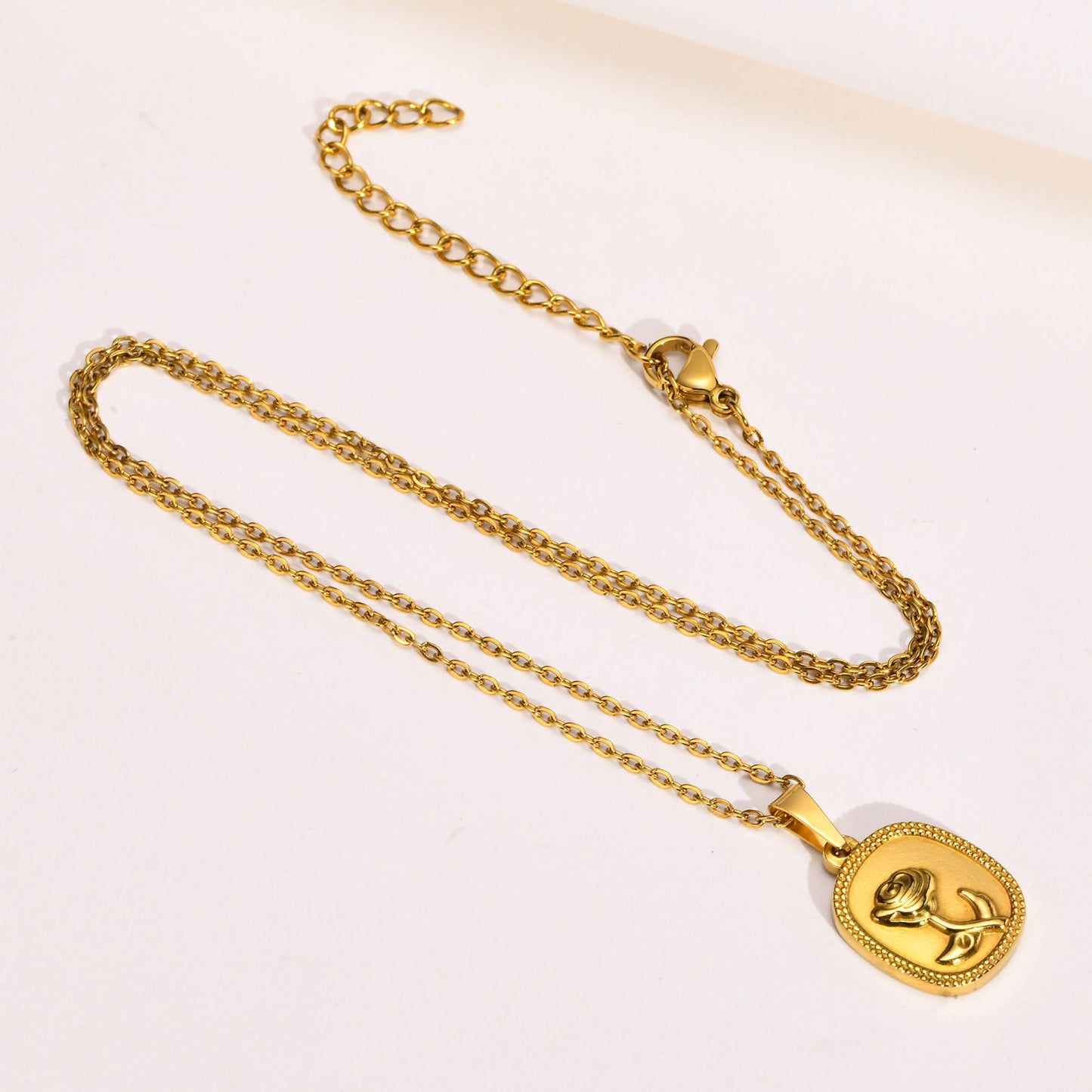 Titanium Steel Wholesale French Retro Sand Rose Pendant Gold