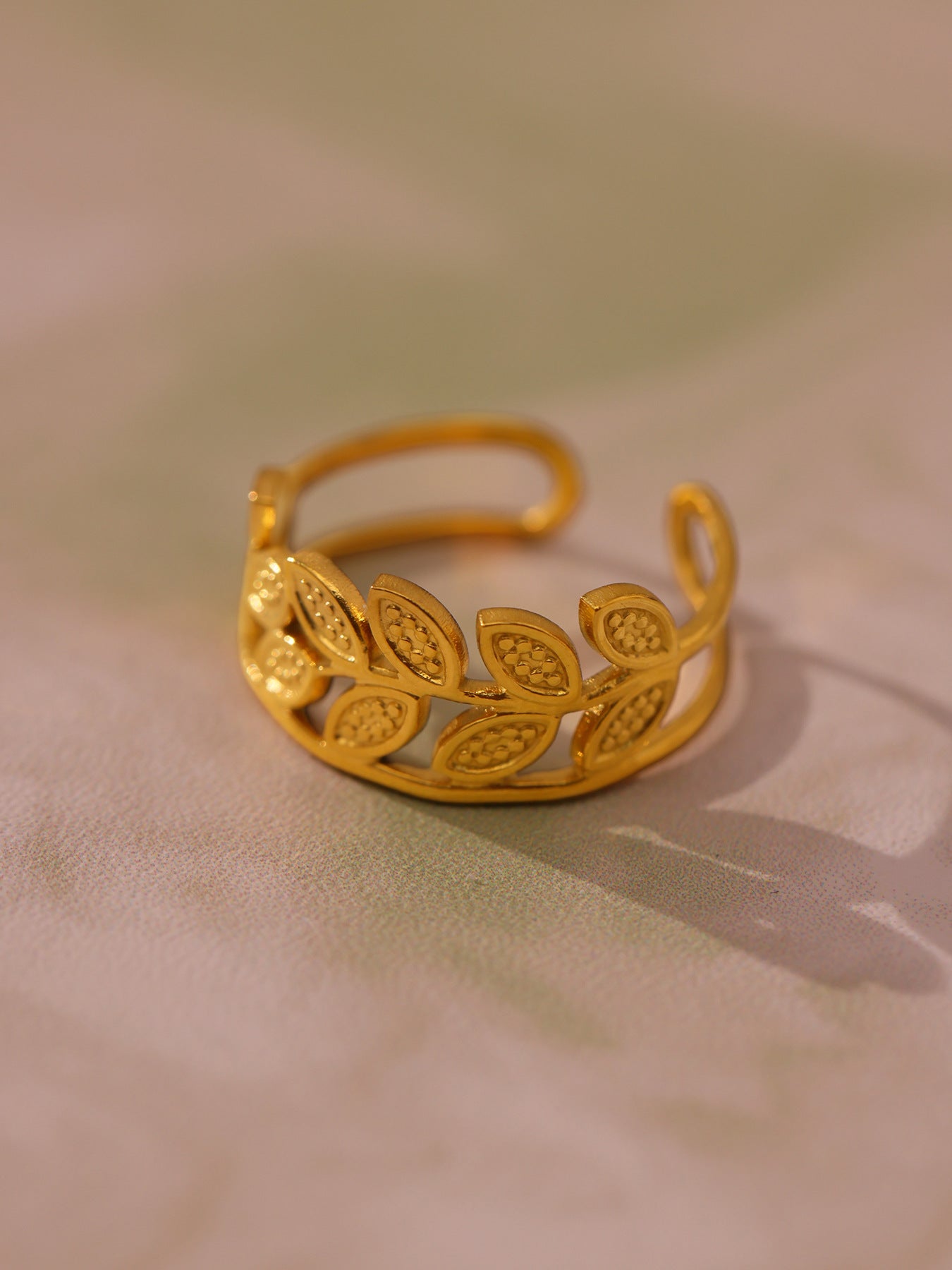 Planderful Geometric Stylish Ring 18K Gold Plated For Women