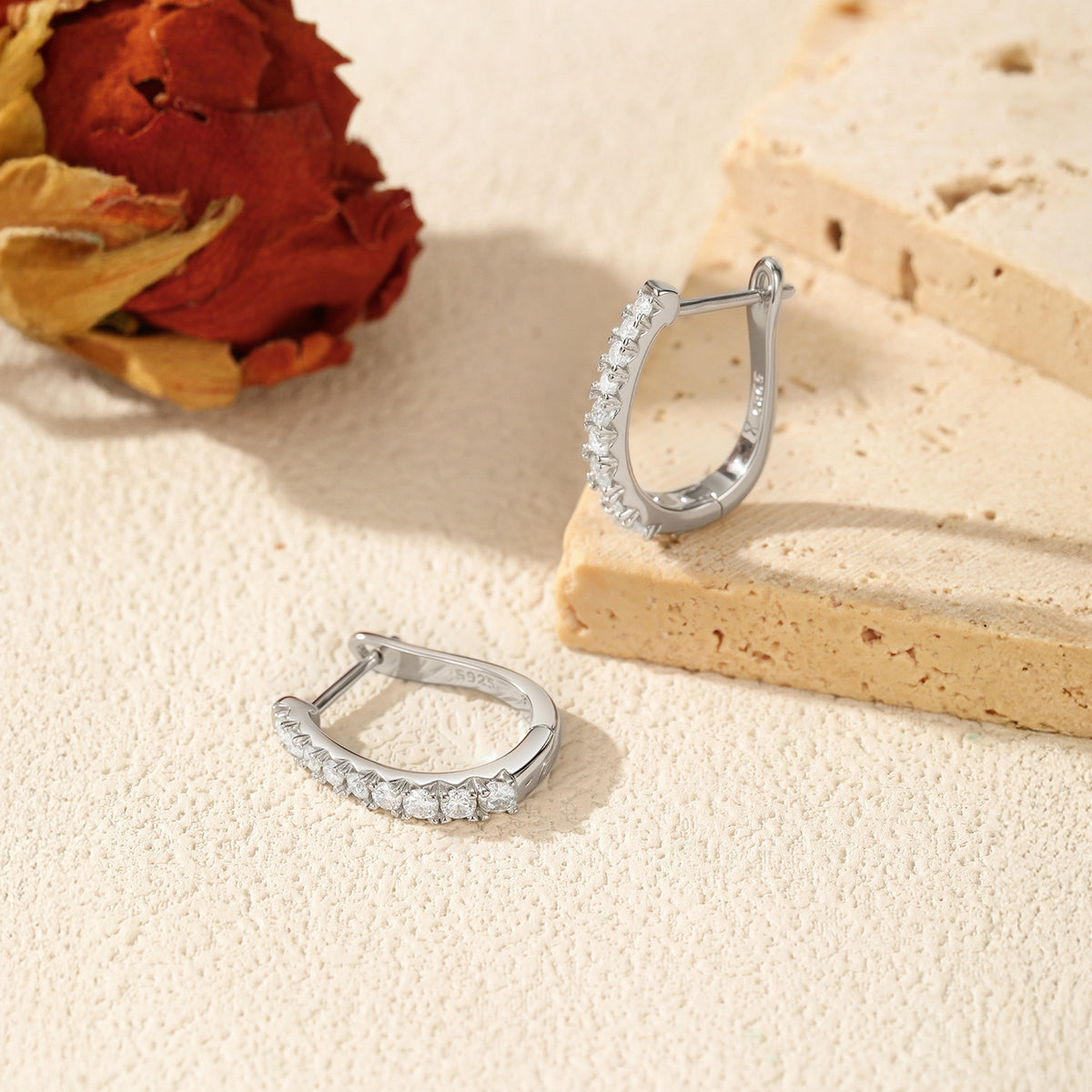 925 Sterling Silver Classic Moissanite Huggie Hoops