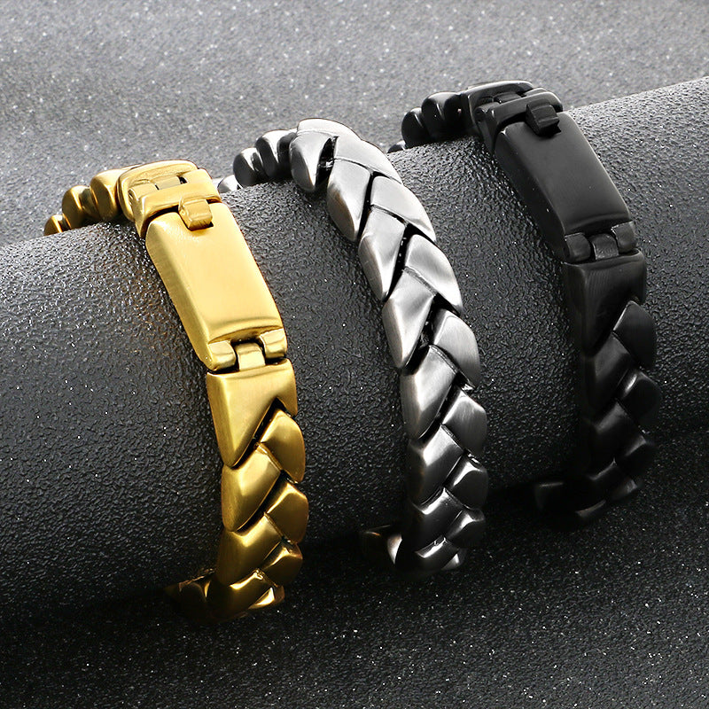 11mm Sand Surface – Vacuum Electroplating Staggered Layered Cuban Chain Titanium Steel Bracelet