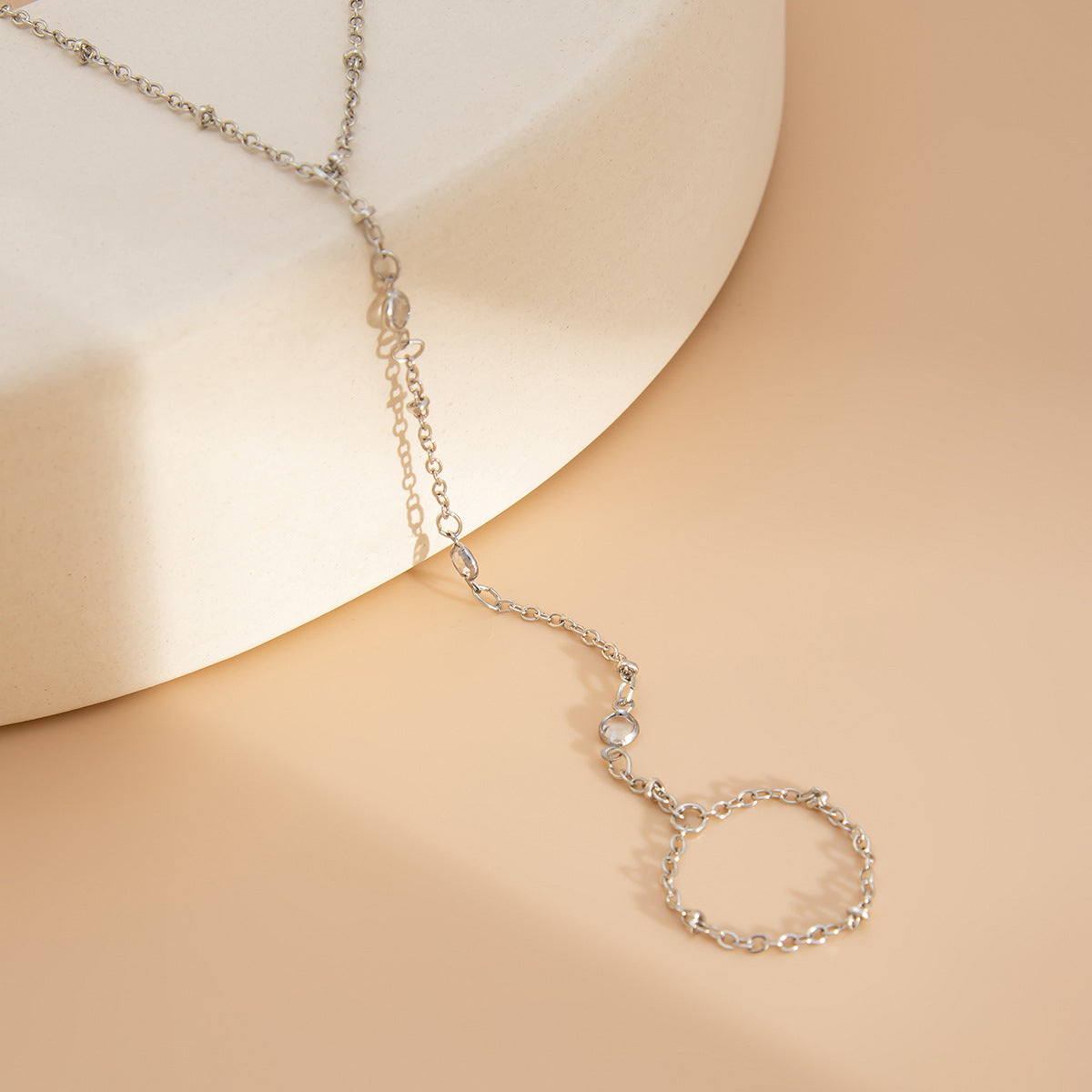 Planderful Vienna Verve Bracelet – Elegant Imitation Pearl and Crystal Design