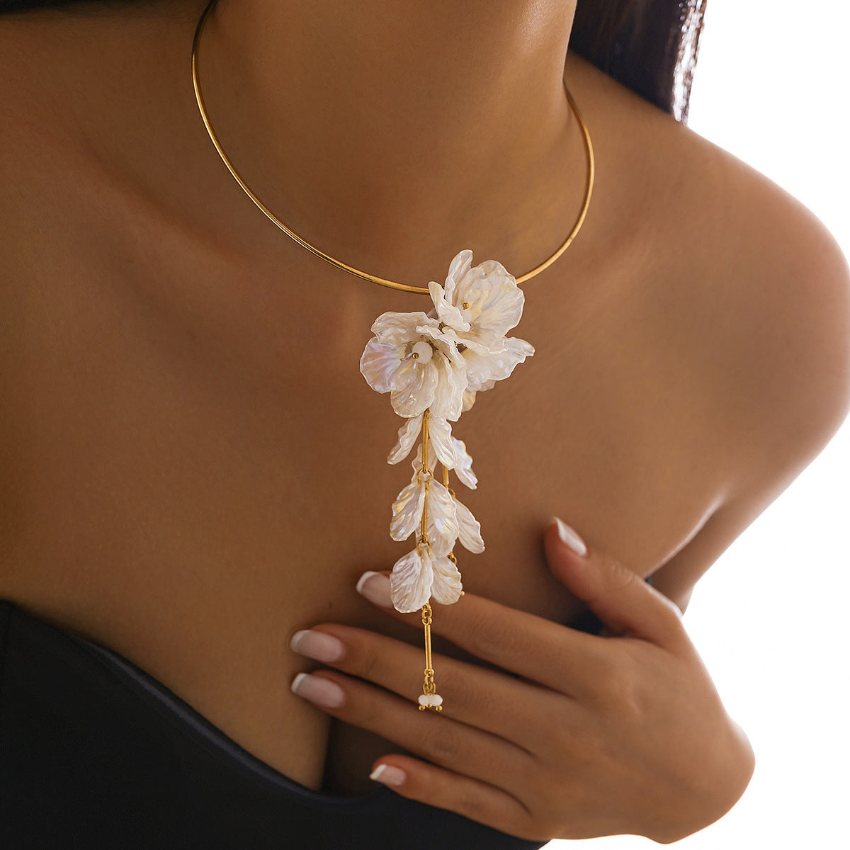 Mermaid Flower Scallop Collar Necklace