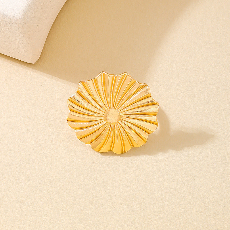 Fashionable Metal Bow Sunflower Ring for Women by Planderful