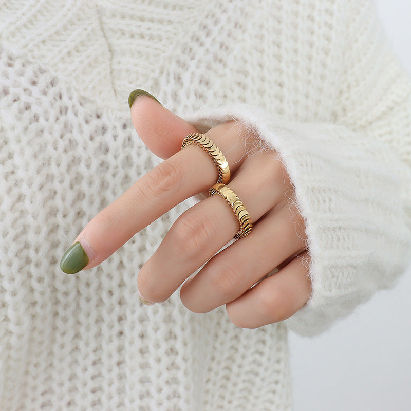 Luxurious Titanium Steel Gold Plated Blade Chain Ring Set