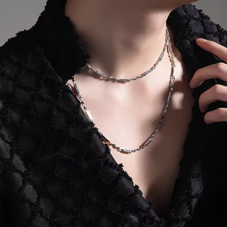 Planderful Steel Mobius Star Necklace