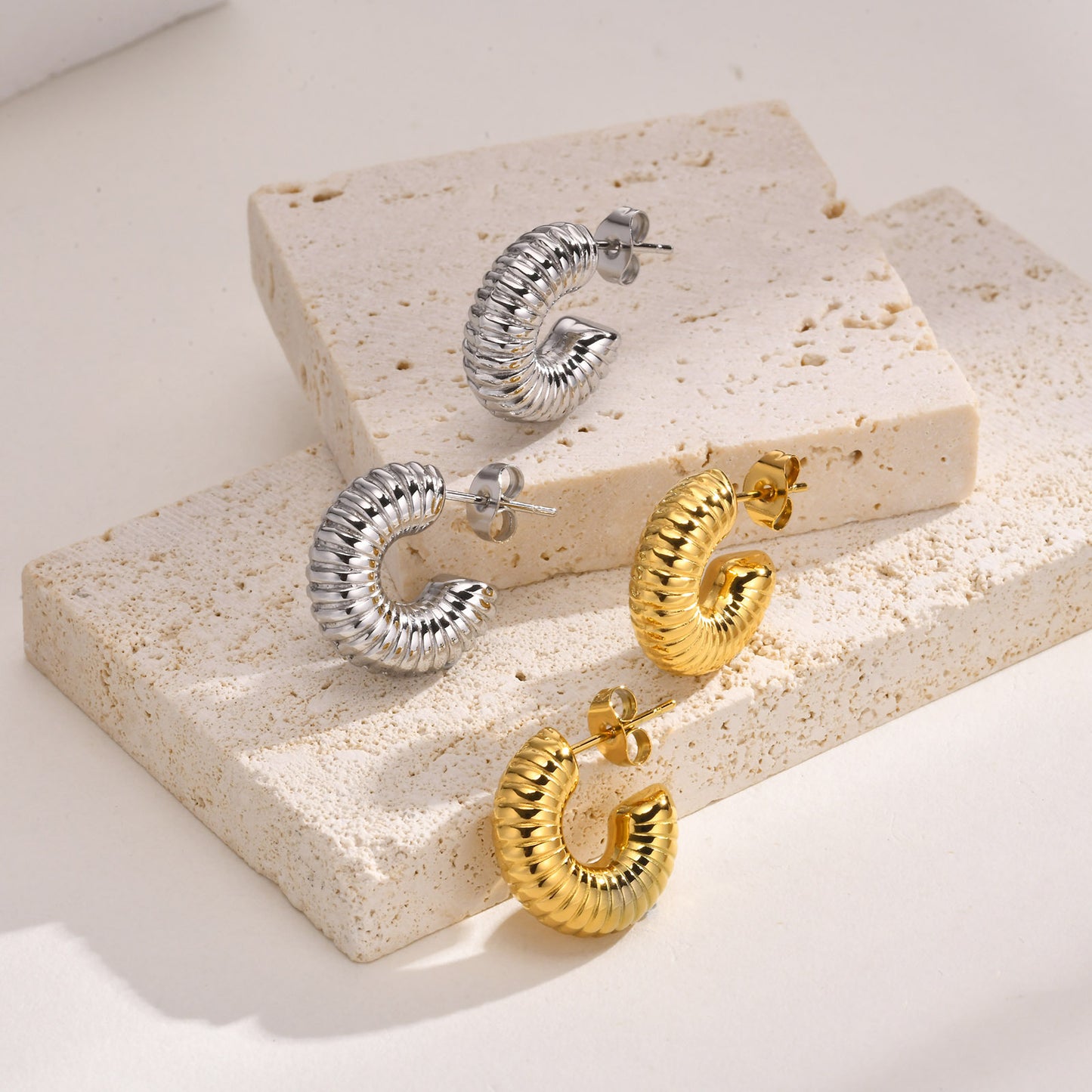 Titanium Steel Hollow Earrings Golden C-Shaped Jewelry Wholesale