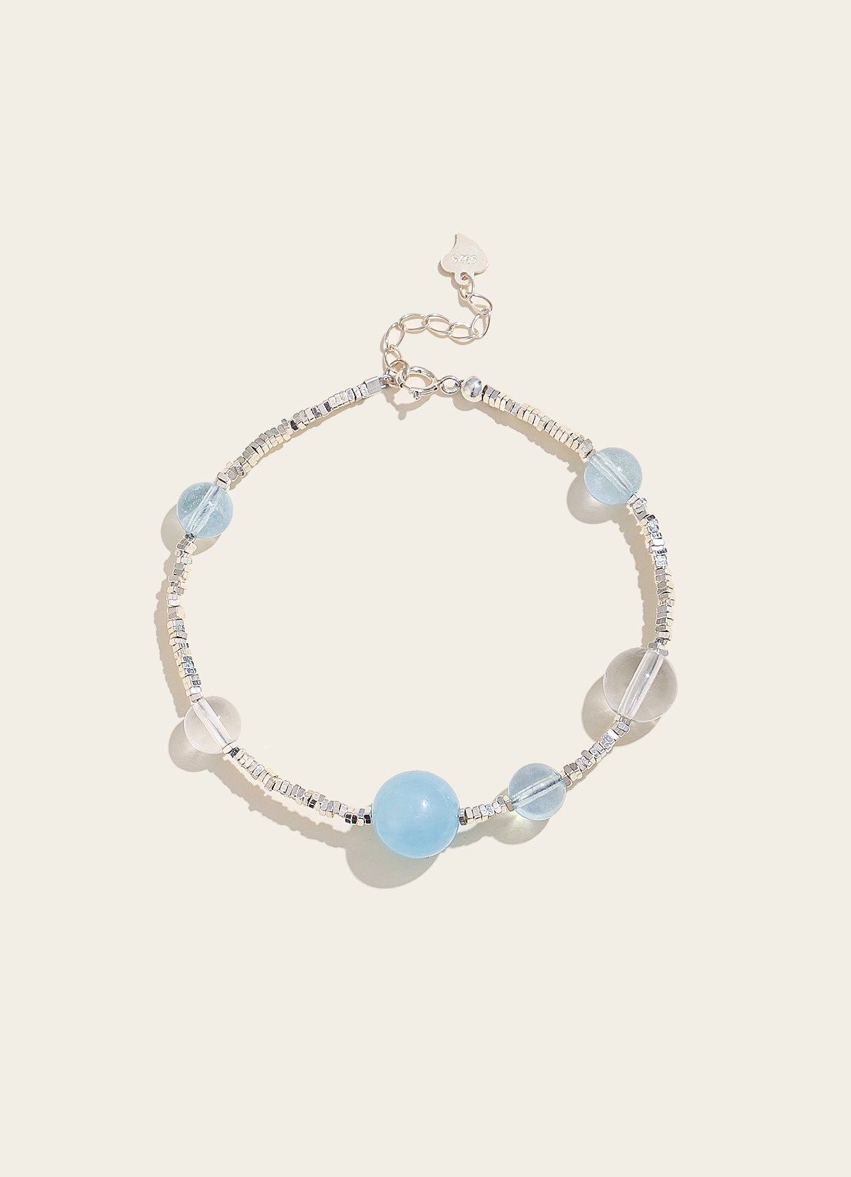 Planderful Fortune's Favor Bracelet – Elegant Aquamarine Crystal Design
