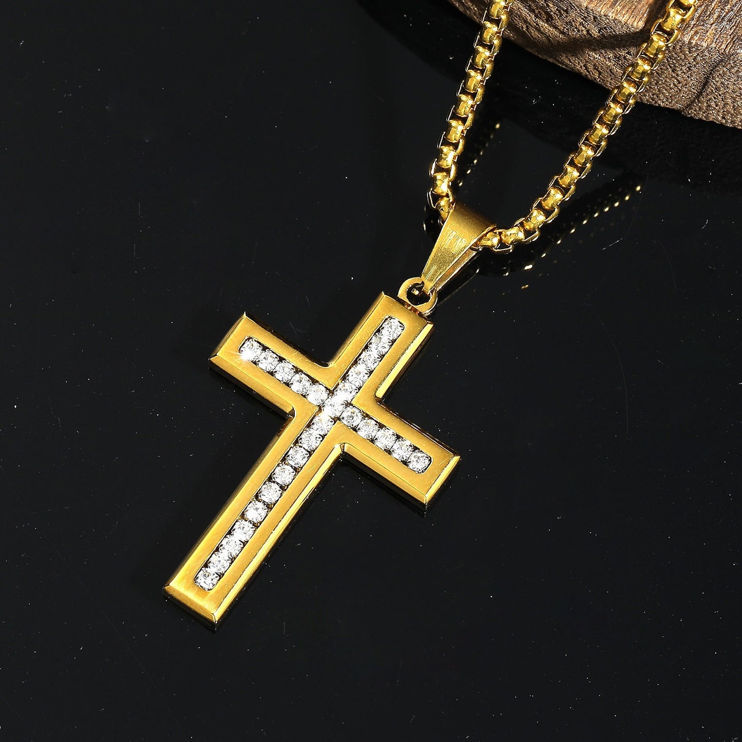 Planderful Zircon Cross Necklace For Women Elegant Glossy Collarbone Chain Versatile Everyday Genie Jewelry