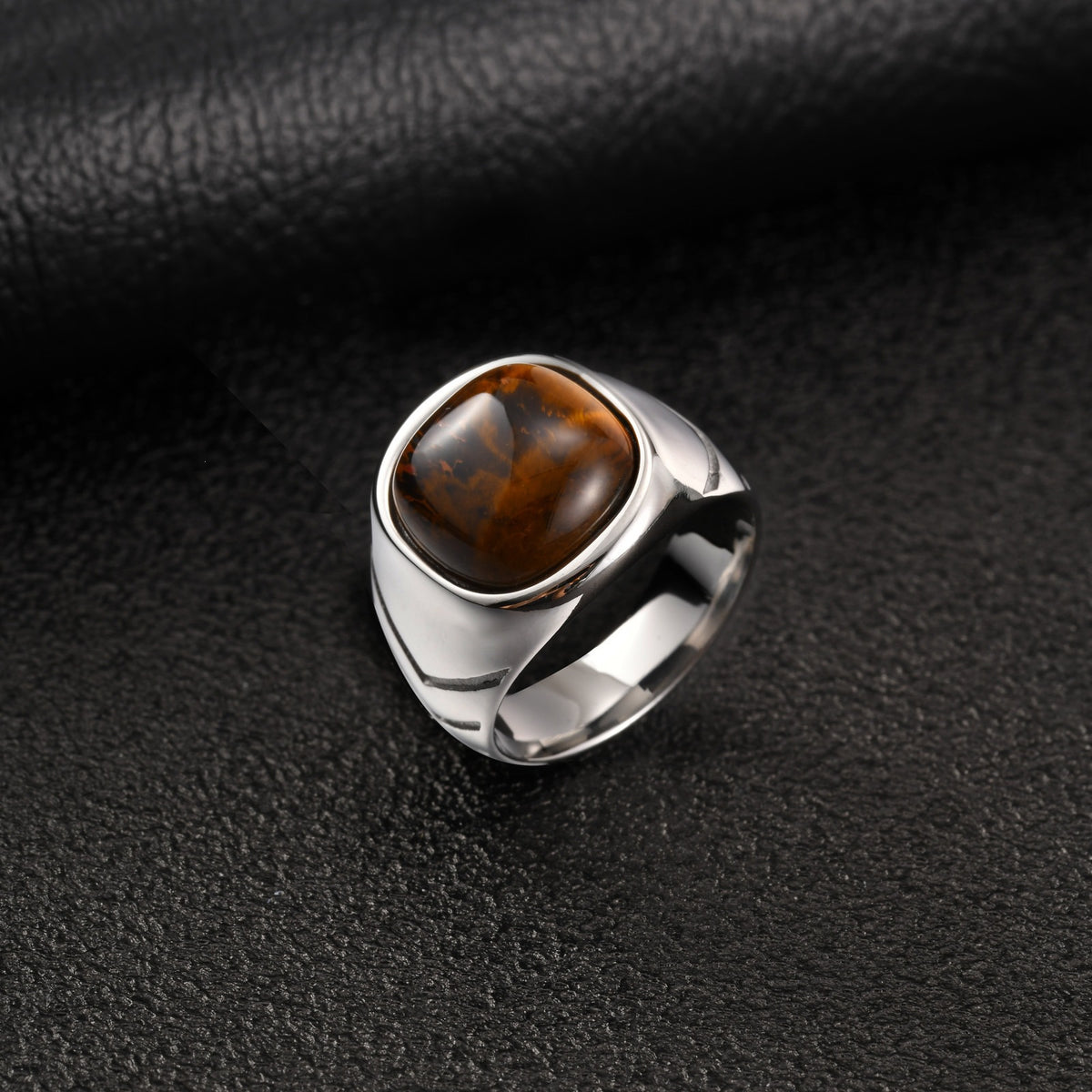 Europe & The United States Hot-Selling Stainless Steel Egg-Shaped Tiger's Eye Stone Ring