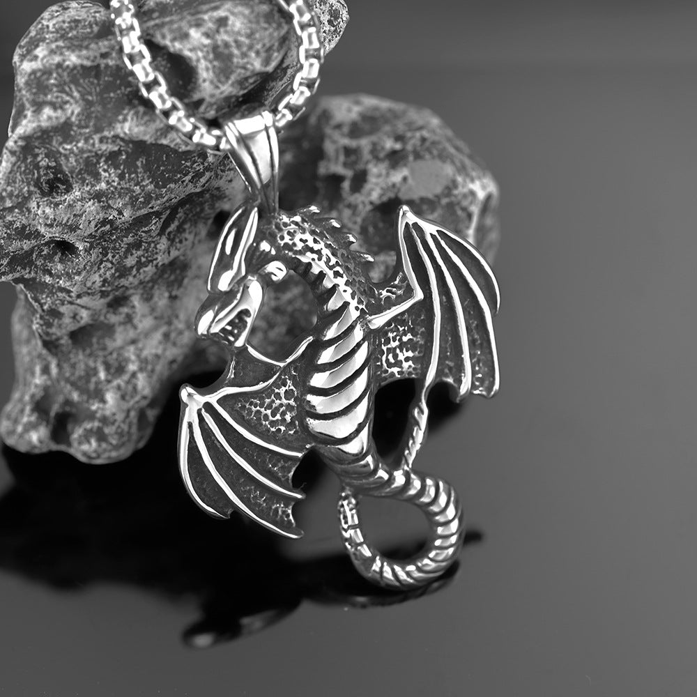 Retro Stainless Steel Men's Pendant Personalized Fly Dragon Necklace
