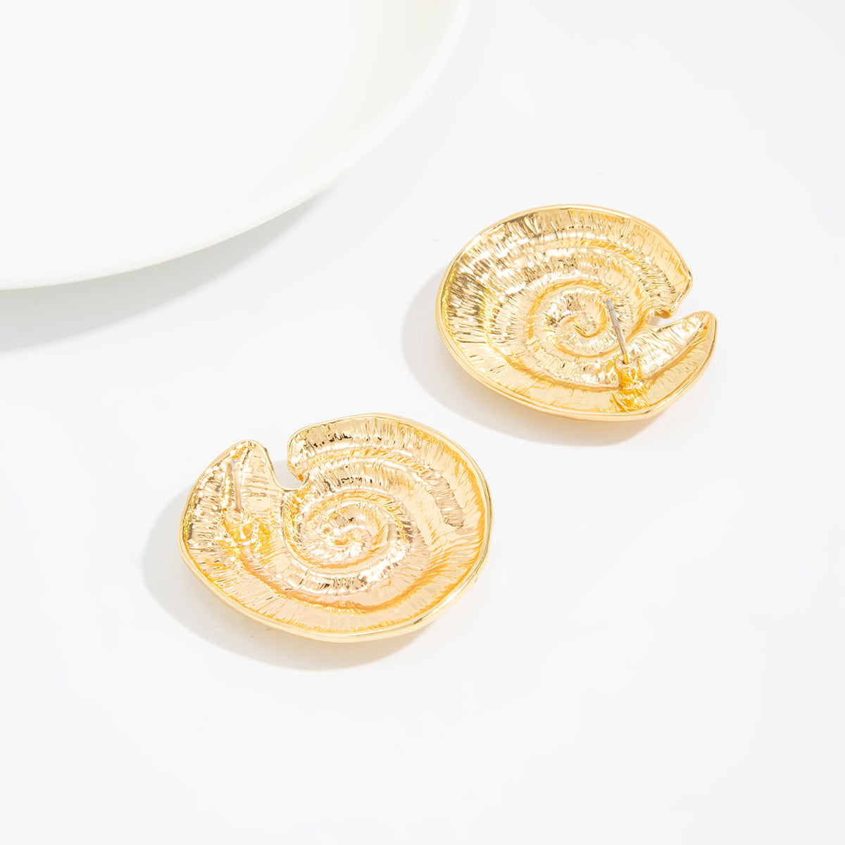 Planderful Geometric Stud Earrings Heavy Industry Texture Alloy Hammer Vortex Design For Women Statement Jewelry